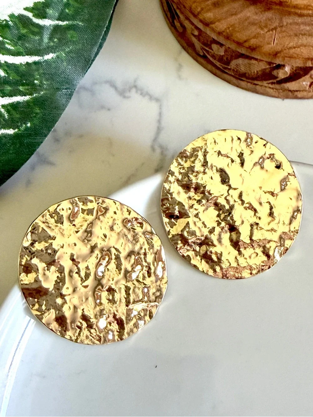 2/$30🌵 Gold Hammered Flat Circle Disc Earrings Stud European Style Jewelry NEW
